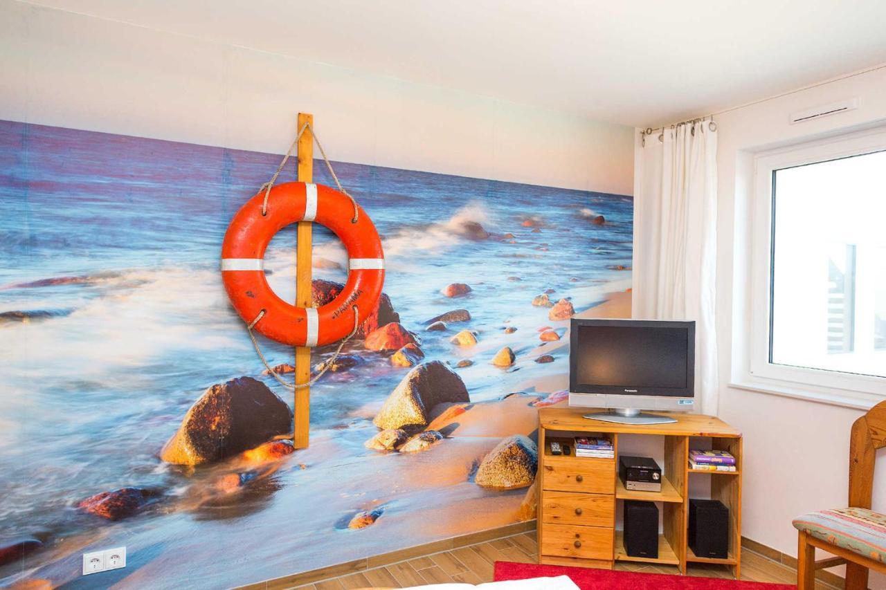 Traumfaengerloge -Hafenresidenz Daire Waren  Dış mekan fotoğraf